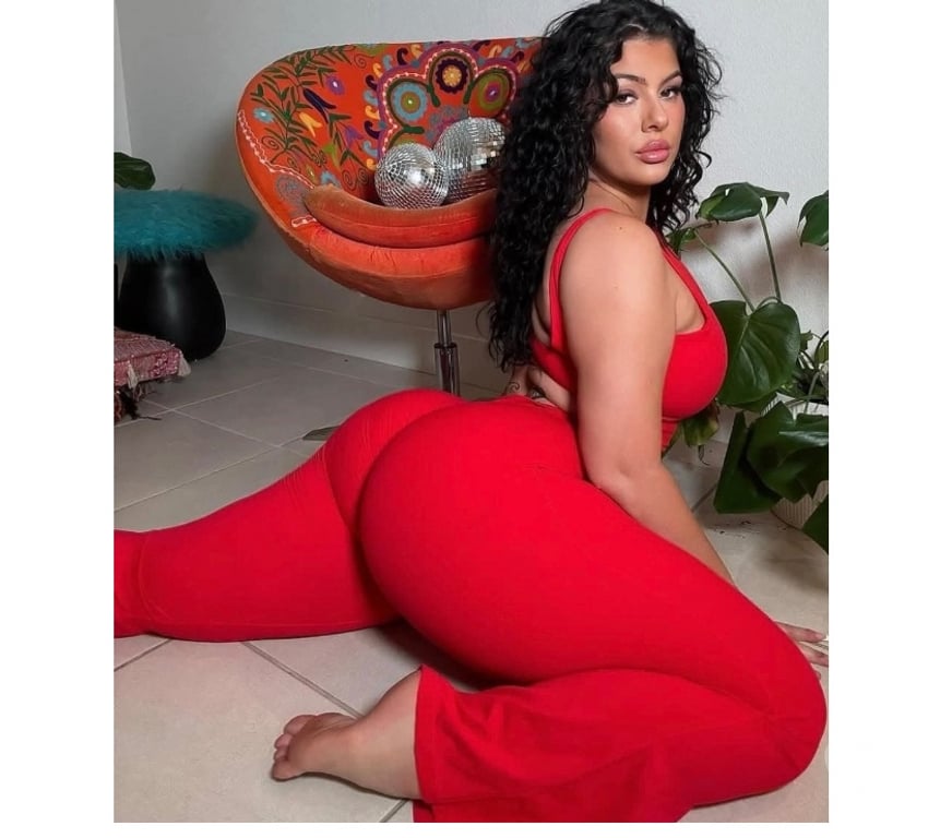 Escorts South East London Catford - South East London - Photos for New best friend🥳😈best experience😈🥳party girl