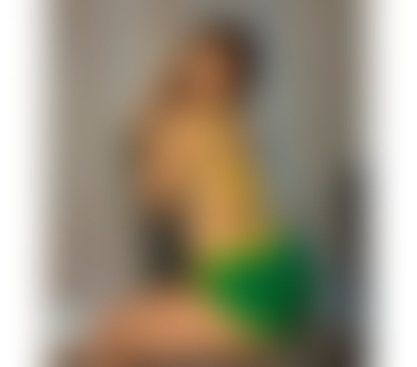 Escorts South West London Battersea - South West London - Photos for LARA ALL NATURAL 💜🧡PARTY- 100% REAL