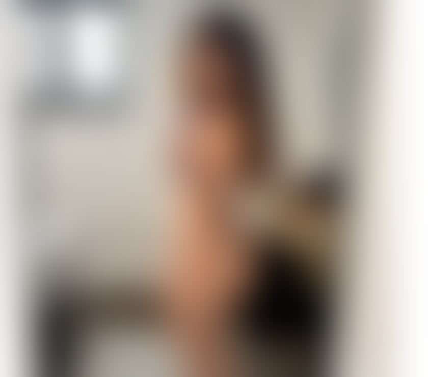  Escorts Torquay Torbay - Photos for Liz 💕 Stunning Natural Beauty 🔥 Big Bum 🍑
