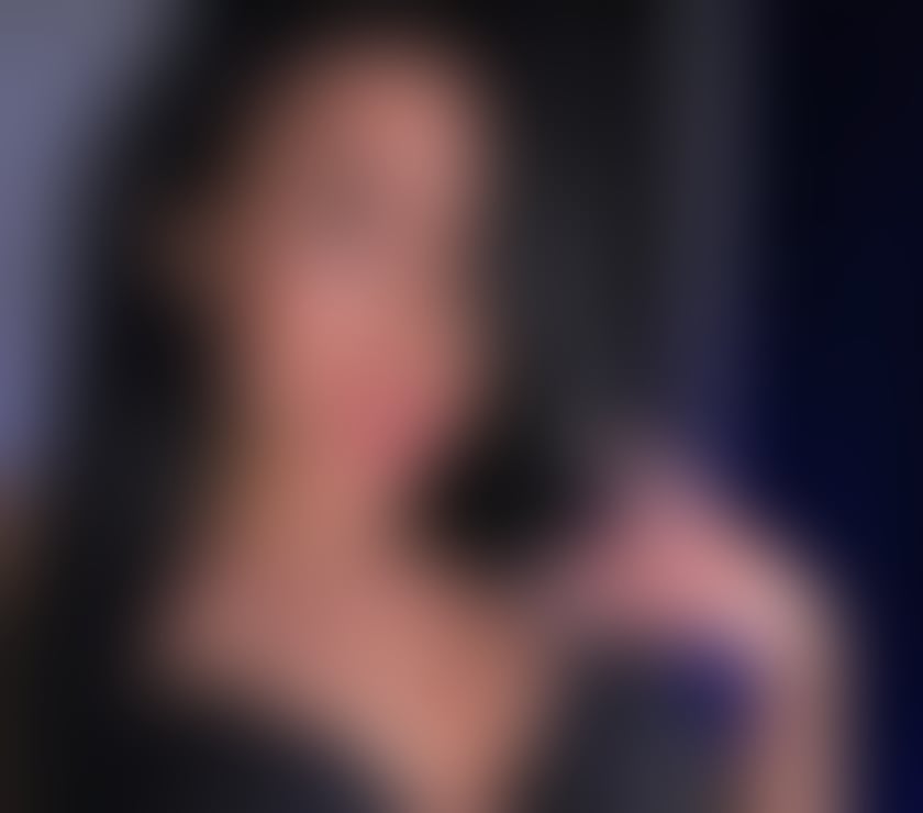 Escorts East Sussex Eastbourne - Photos for Best girl – Classy, Curvy, and Discreet