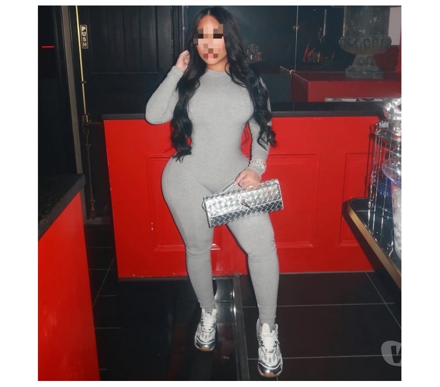 Escorts East London Redbridge - Photos for 🔥🫦🤤HOT LATIN GIRL AVAILABLE NOW🔥