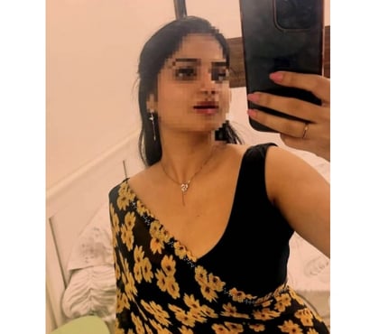 Escorts Barking Station East London - Photos for South indian Rina New to Town 💛