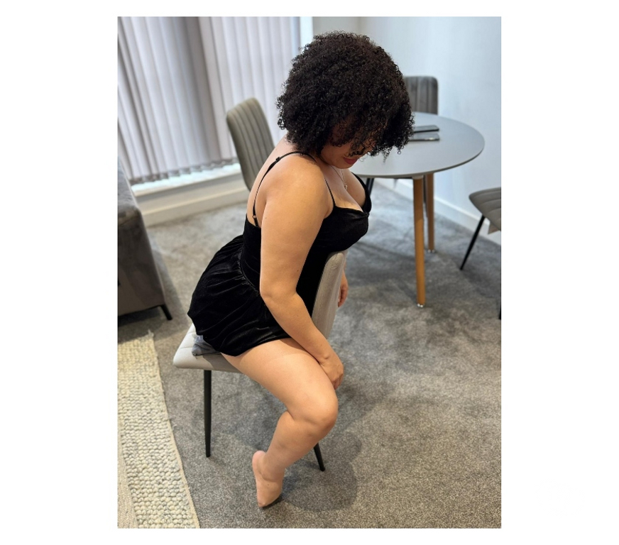 Escorts Cardiff Cathays - Cardiff - Photos for Brazilian Ex贸tic Girl, 馃嚙馃嚪Mary NEW in town 馃帀