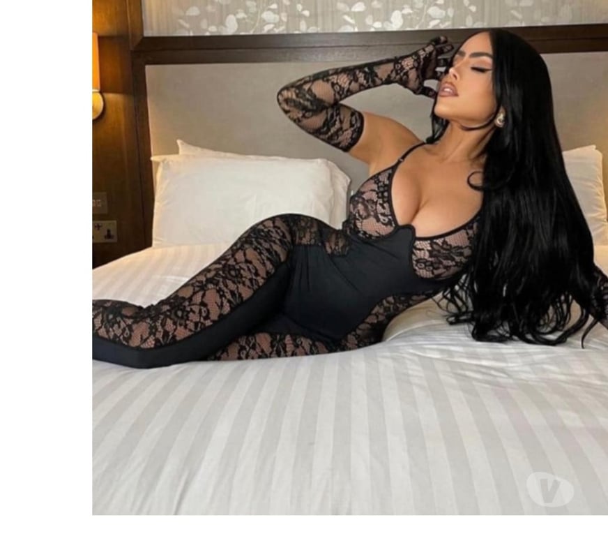 Escorts West Midlands Birmingham - Photos for Hi I'm roxy party 🥳 🎉 party full service