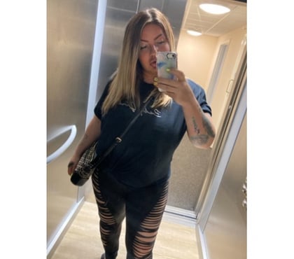 Escorts and Massages Chessington Kingston upon Thames - Photos for Magiclondon69 One and Only Busty 🥵🤞Milf