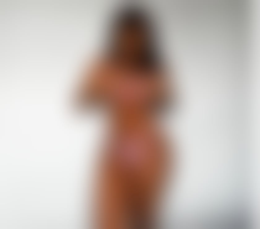 Escorts Cardiff Cardiff City Centre - Cardiff - Photos for Sara Hot Brazilian Beauty – Sensual & Discreet