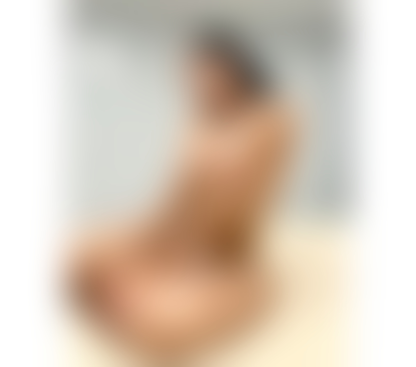 Trans Escorts North London Winchmore Hill - North London - Photos for Put your coconuts between my melons and water them.