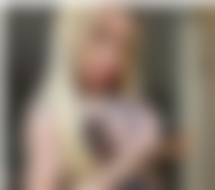 Trans Escorts North London Winchmore Hill - North London - Photos for Restless blonde looking for a kitten