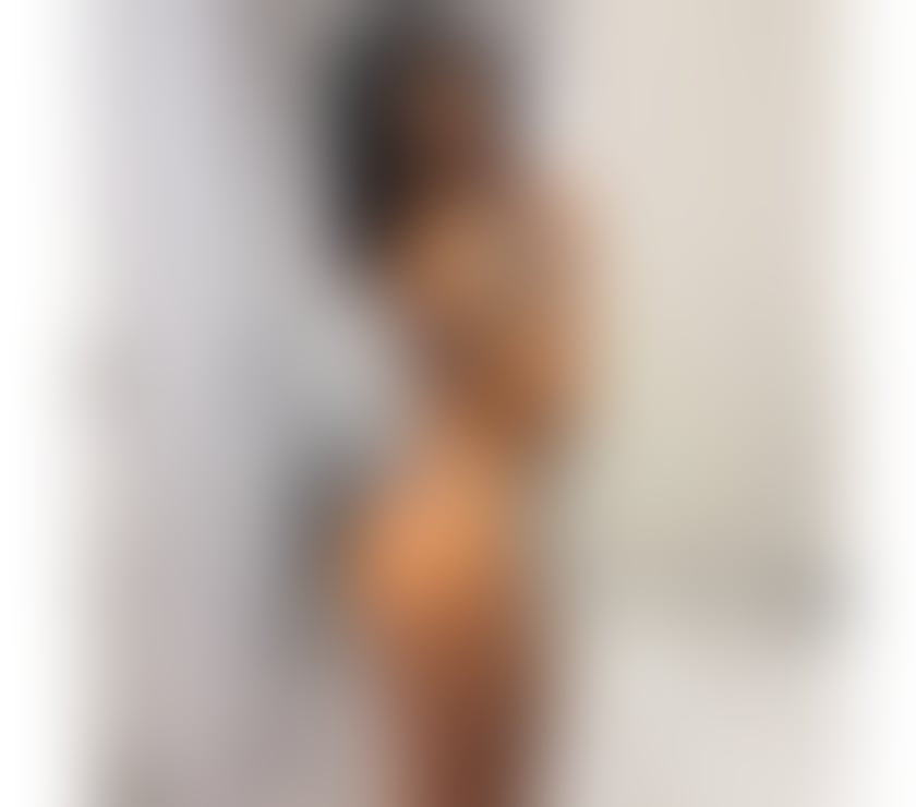  Escorts Blythswood Hill Glasgow - Photos for Lara Hot Brazilian Beauty – Sensual & Discreet