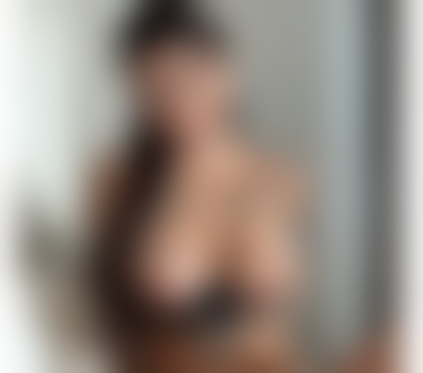 Escorts South West London Colliers Wood - South West London - Photos for Siara! Your Favorite GFE Latina