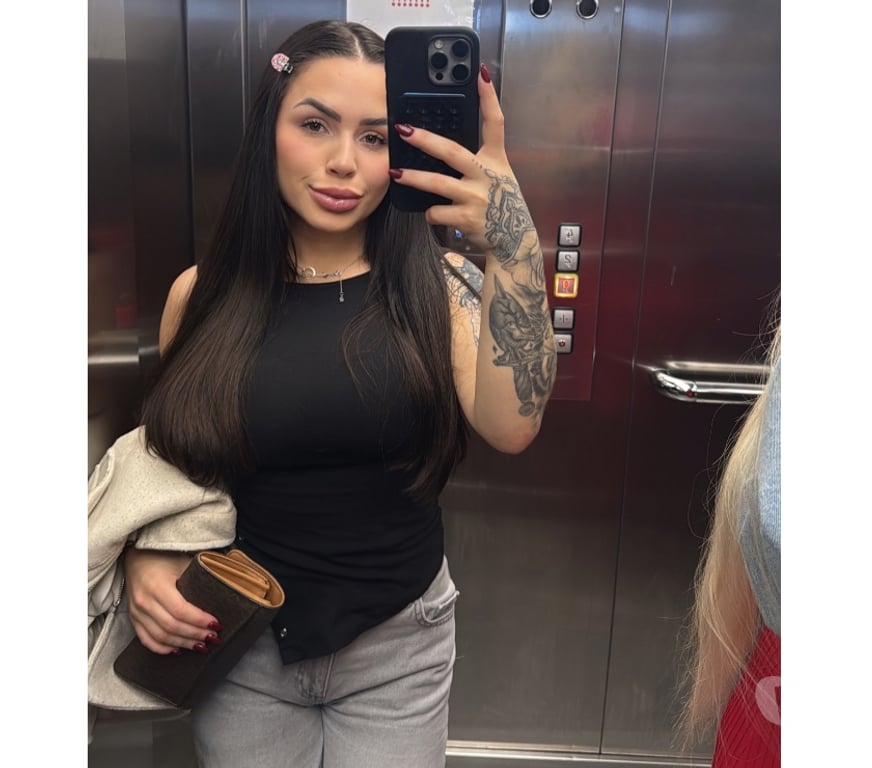 Escorts Belfast Belfast City Centre (South) - Belfast - Photos for 🇧🇷NEW IN TOWN. BELLA BRAZILIAN🇧🇷🌸
