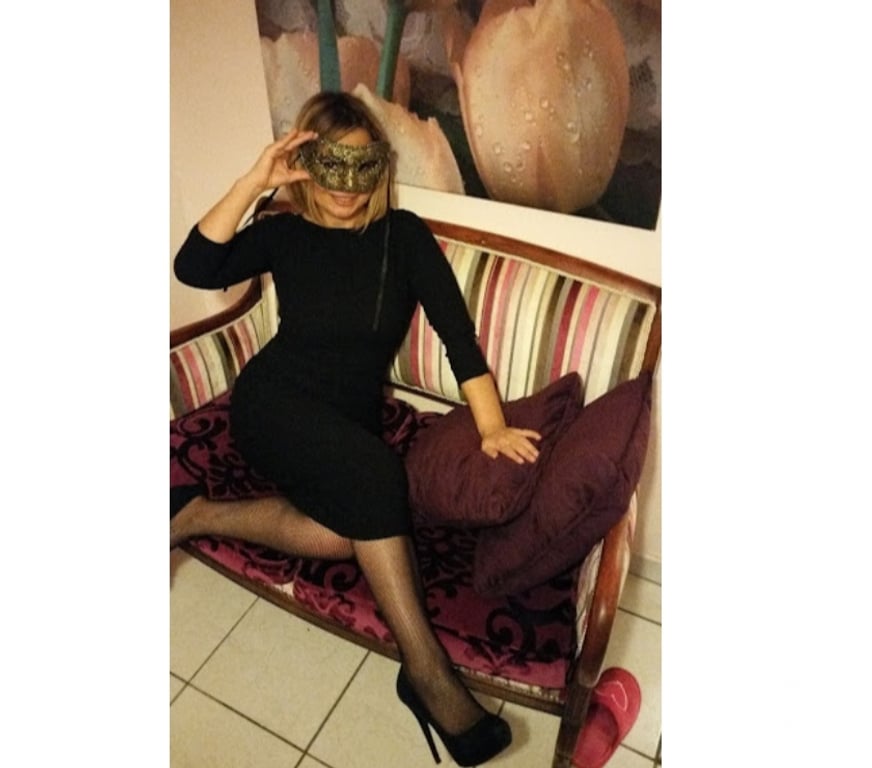 Escorts Bedfordshire Luton - Photos for Sensual Massage