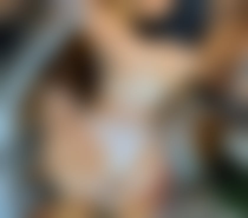 Escorts East London Redbridge - Photos for PARTY 23 YO FIRDT TIME IN BARKING ❣️