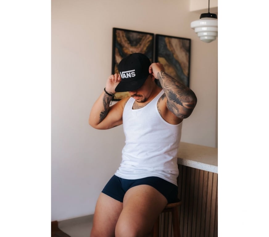 Escorts West London Paddington - West London - Photos for JOHN E MILENE *TS AND LESBIAN*