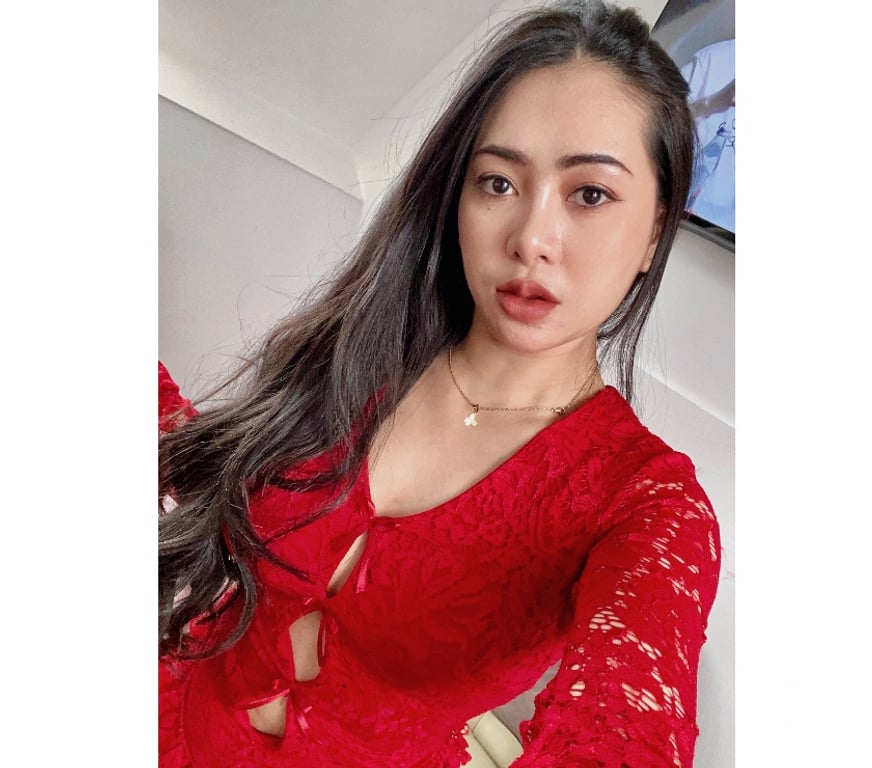 Escorts West Midlands Wolverhampton - Photos for Sexy Tiny Thai Minnie..I’m real💯✔️🧡