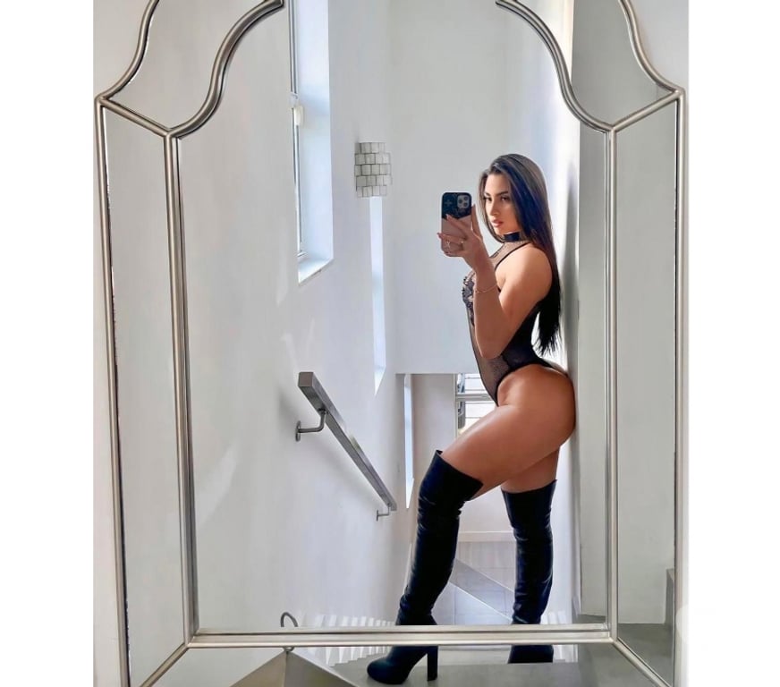 Escorts West Yorkshire Wakefield - Photos for BIA HOT BRAZILIAN 🫦THE BEST OWO AND GFE 💦🍑