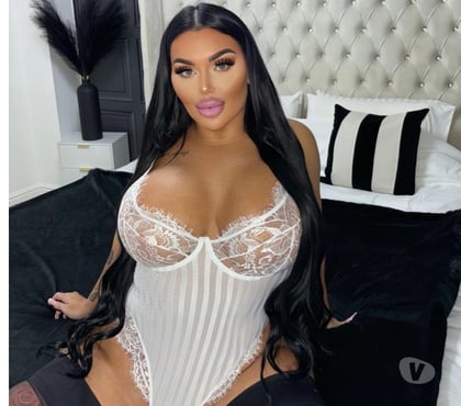 Escort Brentwood Station Brentwood - Photos for NEW IN BRENTWOOD ELLIE CHLOE 👑
