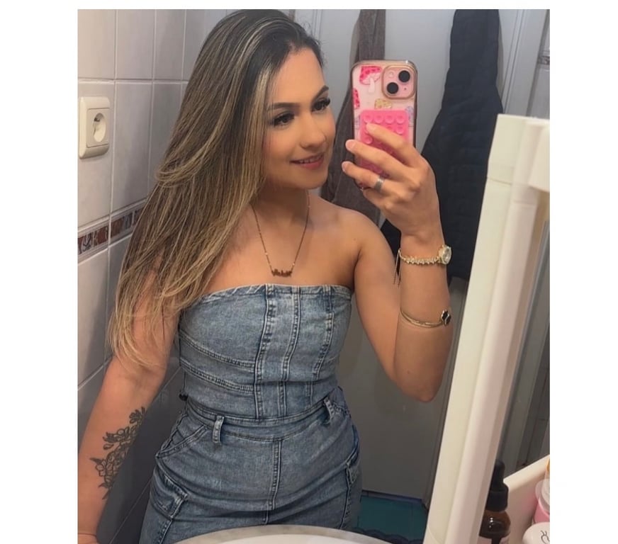 Escorts East London Whitechapel - East London - Photos for 💃 BIA – Classy Brazilian Party Girl 🇧🇷✨