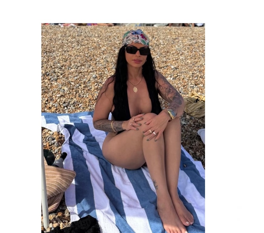 Escorts Norfolk King's Lynn and West Norfolk - Photos for Leona just 3 days !! Best GFE!! Always happy and friendly