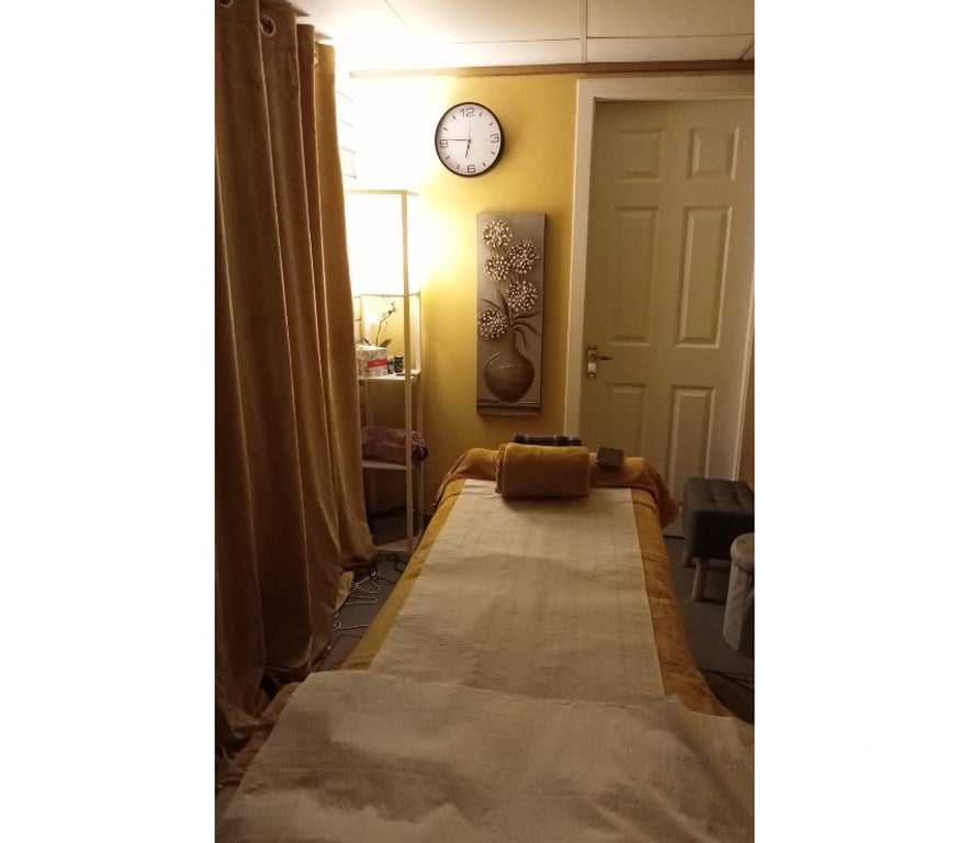 Escorts Aberdeen Aberdeen City Centre - Aberdeen - Photos for 1hour47pounds 🙏Ying Yang Thai massage07501094173