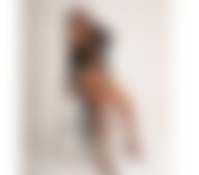 Escorts West London Hounslow - Photos for I'm back my loves, let's Party,come on🍷Jessica