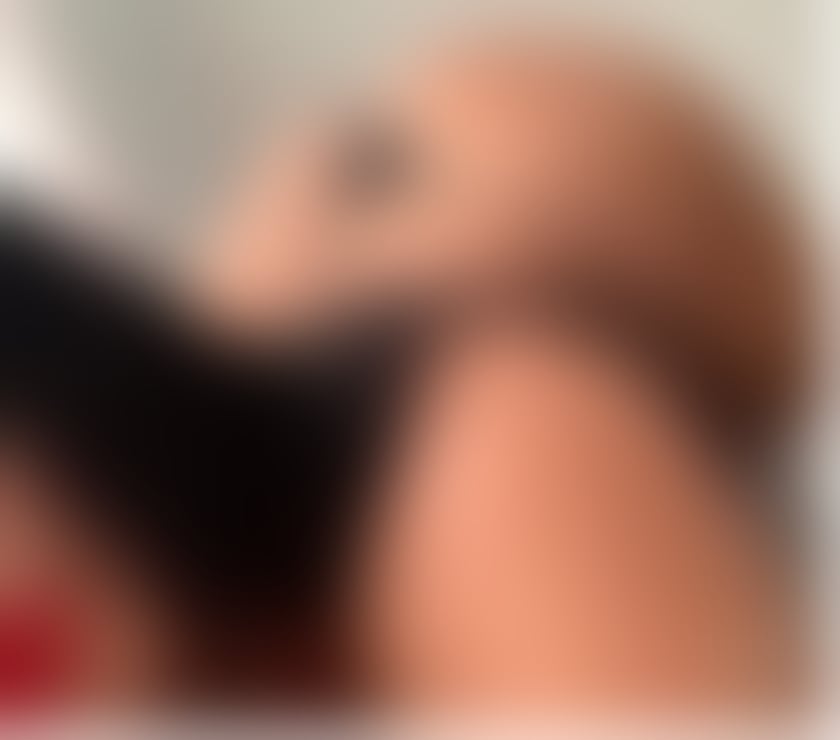 Escorts Somerset Bridgwater - Somerset - Photos for Hello, I am Gyulia, a real sexy brunette bombshell available