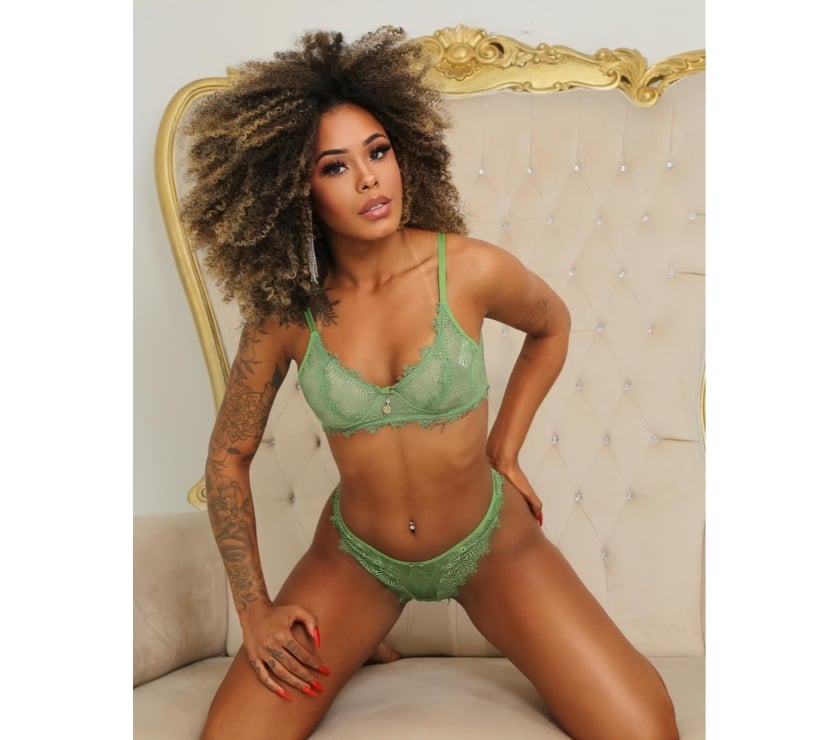 Escorts Buckinghamshire Milton Keynes - Photos for ⭐ HIGHCLASS 🇧🇷 PERFECT PARTY GIRL 🇧🇷