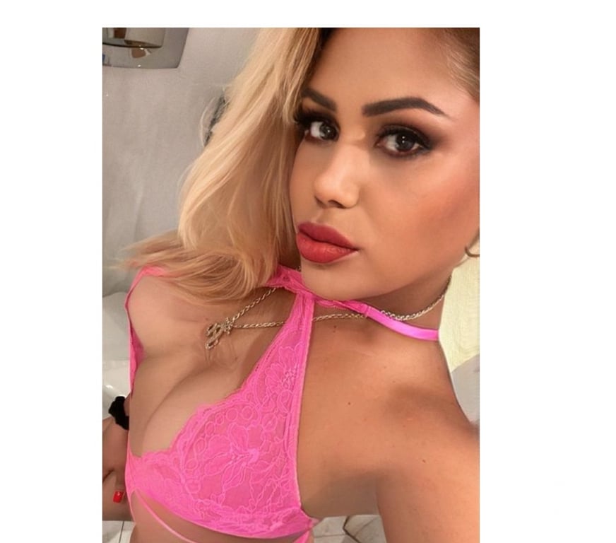 Trans Escorts Hampshire Basingstoke and Deane - Photos for 🔥Asly Hot TRANSEXUAL in Basingstoke 🔥