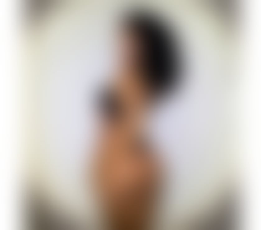 Escorts West Yorkshire Leeds - Photos for Amazonian Queen 👑 – Exotic Ebony Beauty from Brazil