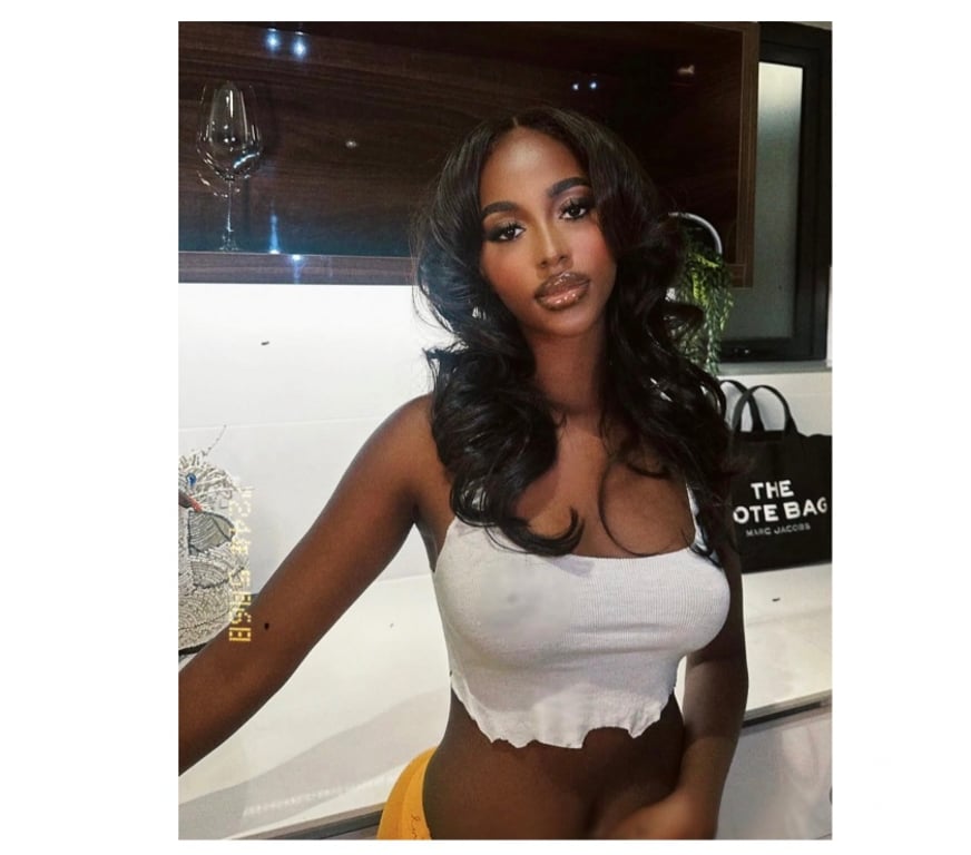 Escorts West Yorkshire Leeds - Photos for 🥰Girlfriend style🎉 party