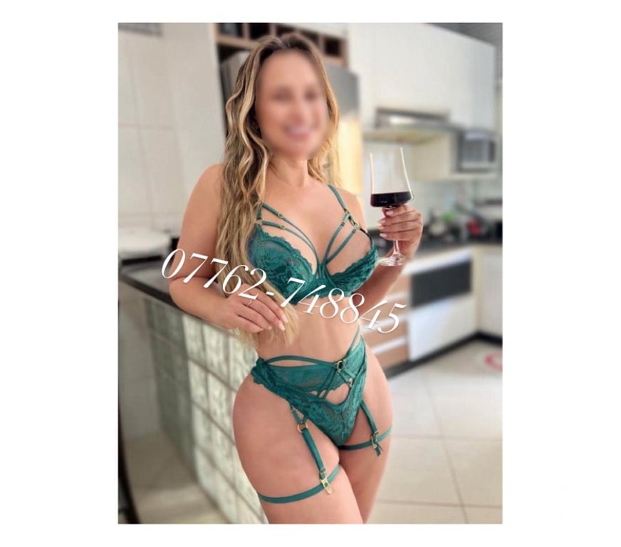 Escorts Wiltshire Swindon - Photos for NEW GIRL 💋FULL SERVICE🔥STRAPON🍆GIRLFRIEND