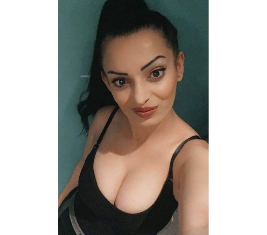 Escorts North West London Harrow - Photos for SEXY MAYA IN HARROW! ππ 07301729083 ππ