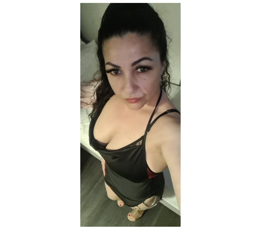 Escorts North London Finsbury Park - North London - Photos for Milf Kelly sexy big natural breasts 💋💋💋