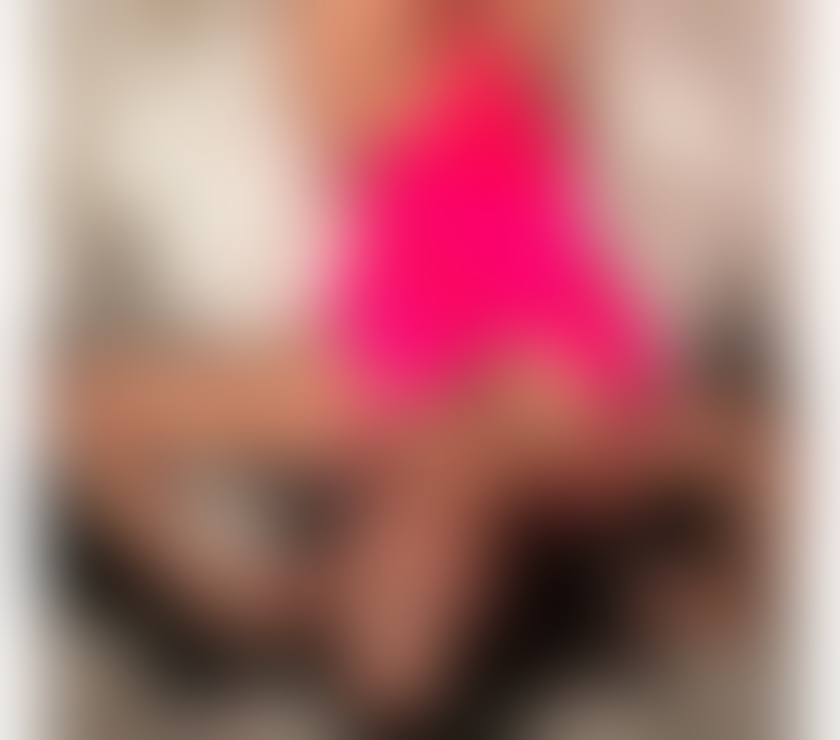 Escorts Slough Town Centre Slough - Photos for COLOMBIAN YOUNG READY TO PLAY