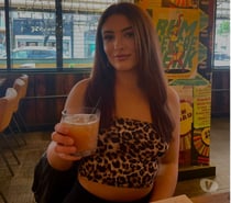 English Rose lonely and needing company