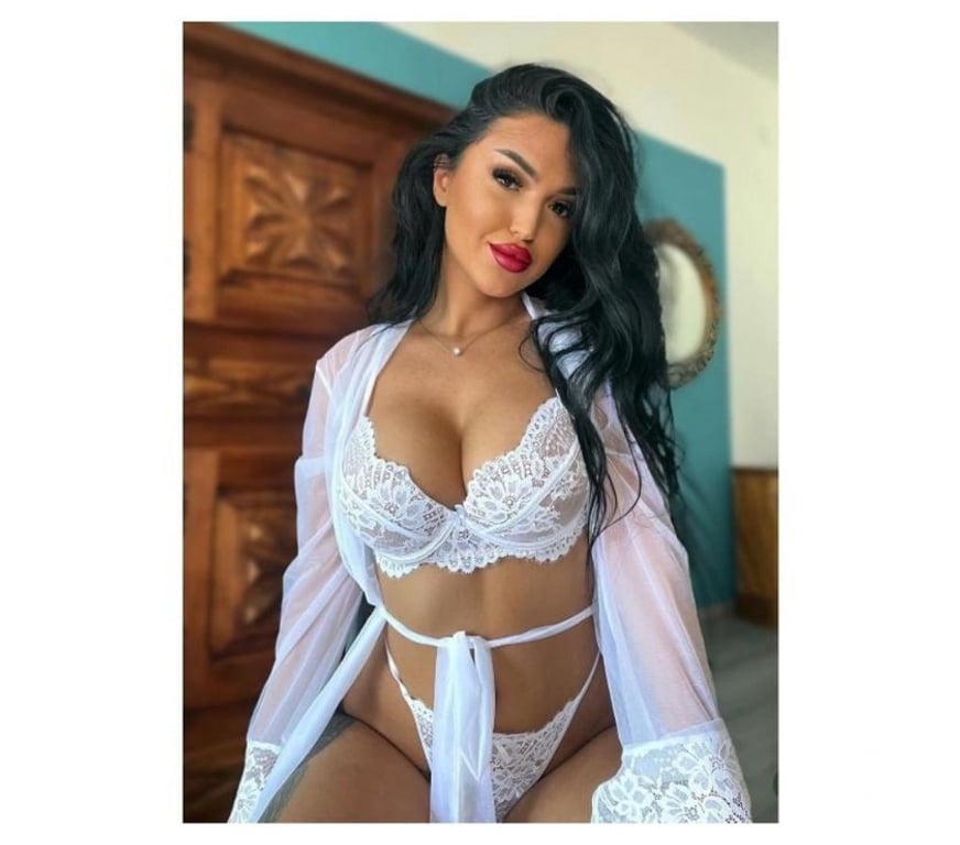 Escorts Greater Manchester Stockport - Photos for Skinny EMMA 😈 videocall confirmation party girl
