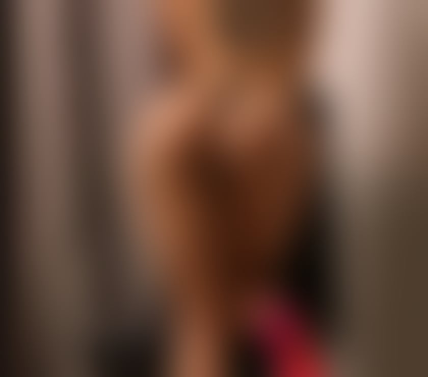 Escorts Cornwall Truro - Cornwall - Photos for ELLA❤️NAUGHTY AND HOT OUTCALL ONLY🥵🫦👅