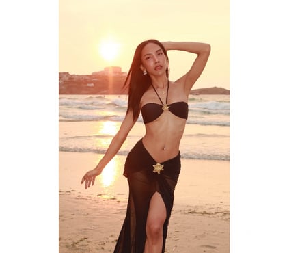 Trans Escorts Stratford East London - Photos for Thai Model TS Emily