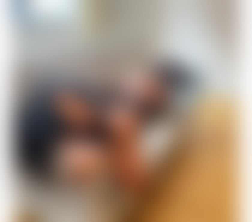 Escorts East London Walthamstow St James Street Station - East London - Photos for Brazilian brunette with curly hair