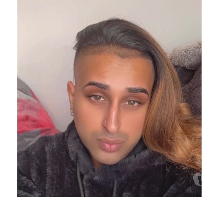 Gay massage East London Walthamstow Central Station - East London - Photos for Fem boy xxxxxxxxxx