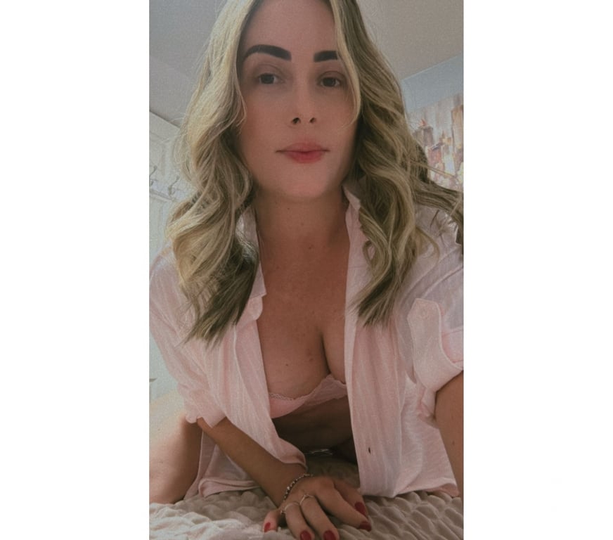 Escorts Hampshire Rushmoor - Photos for 💯 LAURA STUNNING PARTY GIRL 💯