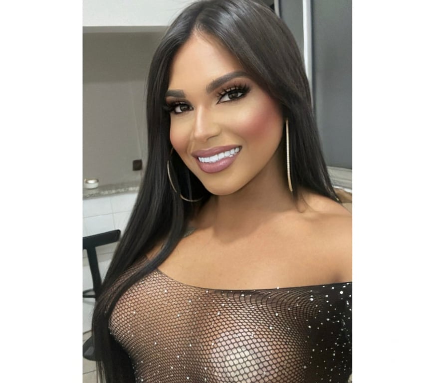 Trans Escorts Kent Maidstone - Photos for Larissa hot xxlπ