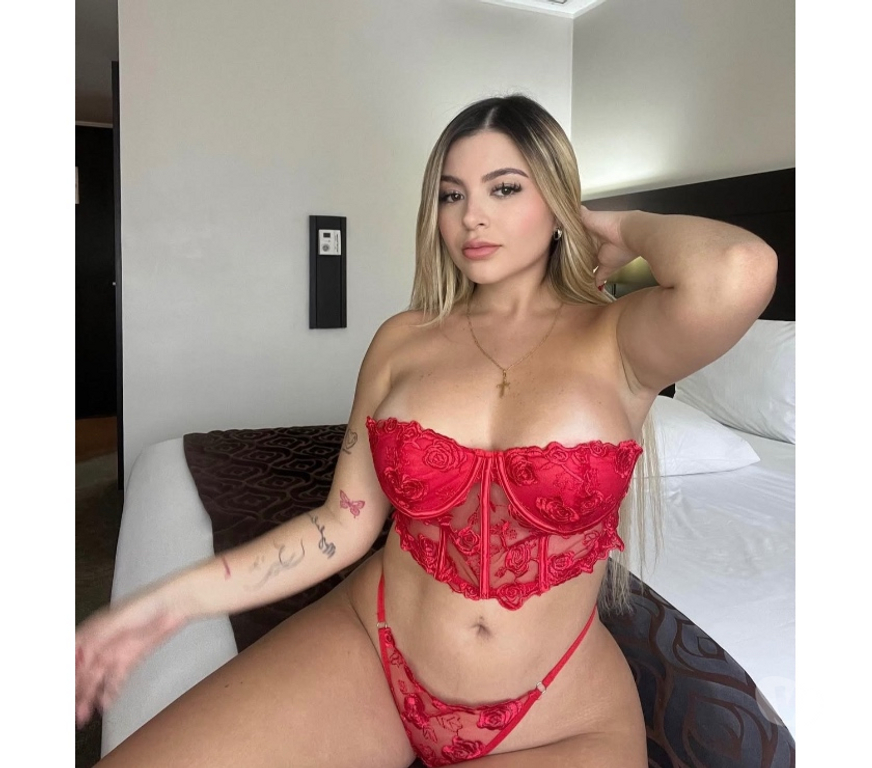 Escorts South East London Woolwich - South East London - Photos for 🇧🇷 SEXY GIRL🍾🔥NO RUSH GFE ❤️MASSAGE