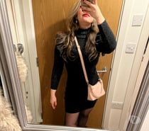 Hot Girl🔥 OUT IN