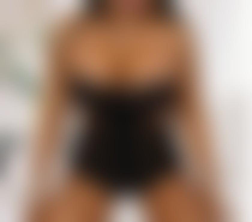 Escorts West Yorkshire Leeds - Photos for New super busty North American girl in Leeds 100% real pics