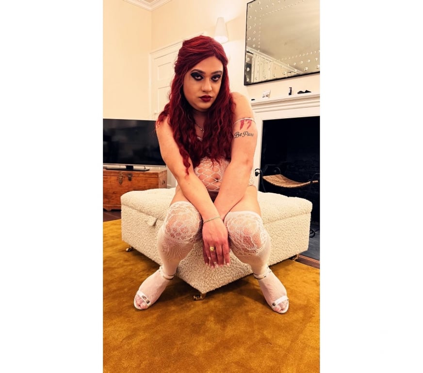 Escorts Bedfordshire Luton - Photos for Maya your sexy trans came a try something now😍