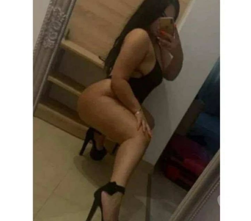 Escorts West Yorkshire Kirklees - Photos for Sarra 🔥Amazing GFE 💋💋CALL FOR MORE