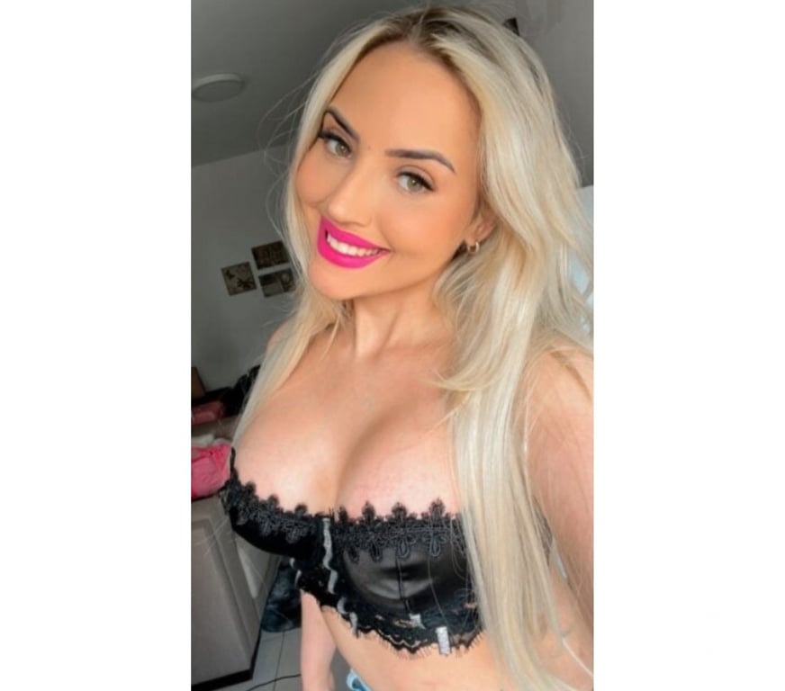 Escorts South East London Woolwich - South East London - Photos for BRAZILIAN 🇧🇷 Playful❤️🔥no rush gfe 💯P4RTY