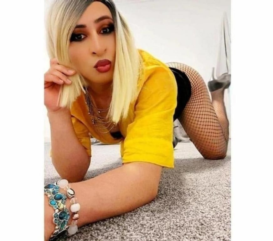 Escorts Warrington Warrington Town Centre - Warrington - Photos for SUZY LADYBOY PORNO STAR NOW IN WARRINGTON