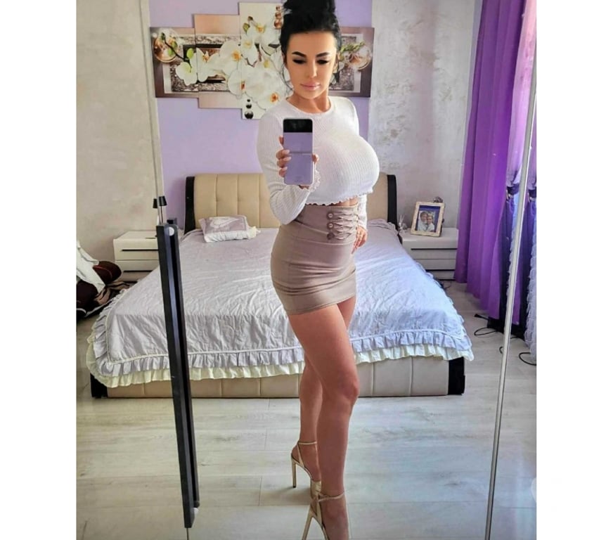 Escorts Merseyside Wirral - Photos for NEW GIRL IN TOWN 😍😘🥰ONLY OUTCALL 😘